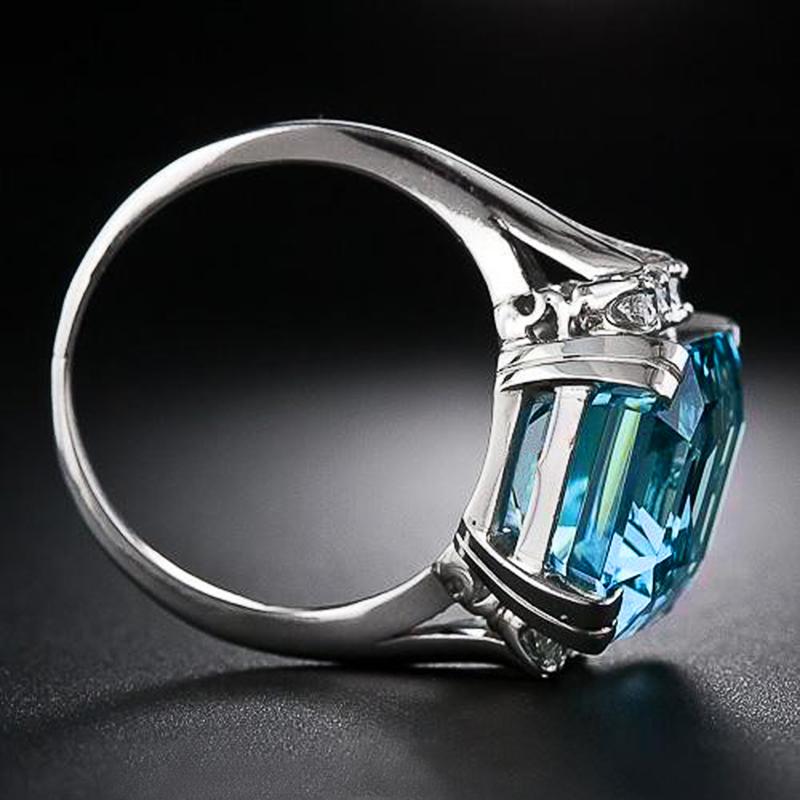 New Gorgeous Big Sky Blue Stone Women Ring Romantic Anniversary Gift Elegant Lady Dance Party Accessories Ring Trendy Jewelry