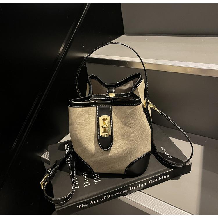 Single shoulder underarm bag popular retro single shoulder underarm bag bucket bag small bag new women's bag fashion