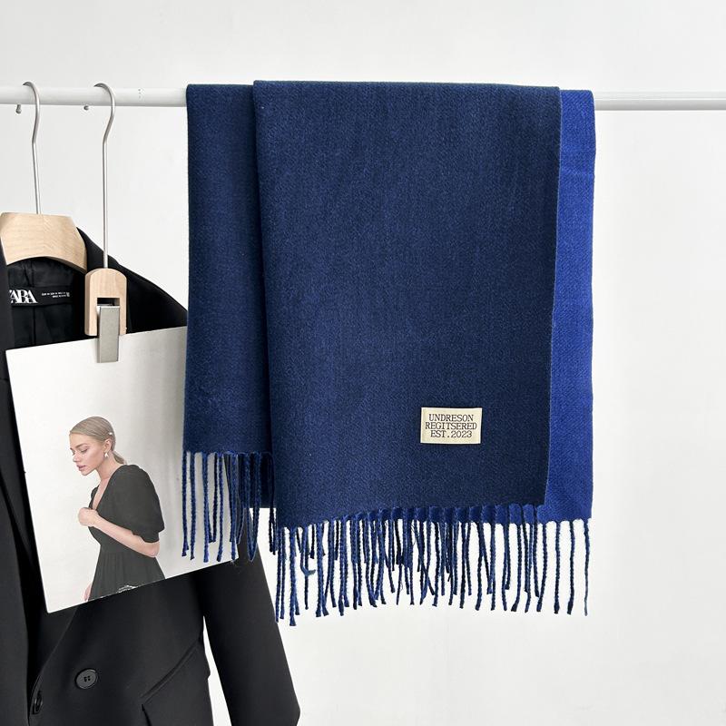 Kaschmir-Handgefühl Herbst und Winter Einfarbiger Schal Damen Dicke Quaste Einfacher und vielseitiger weicher und warmer Kaschmir-Imitat-Schal