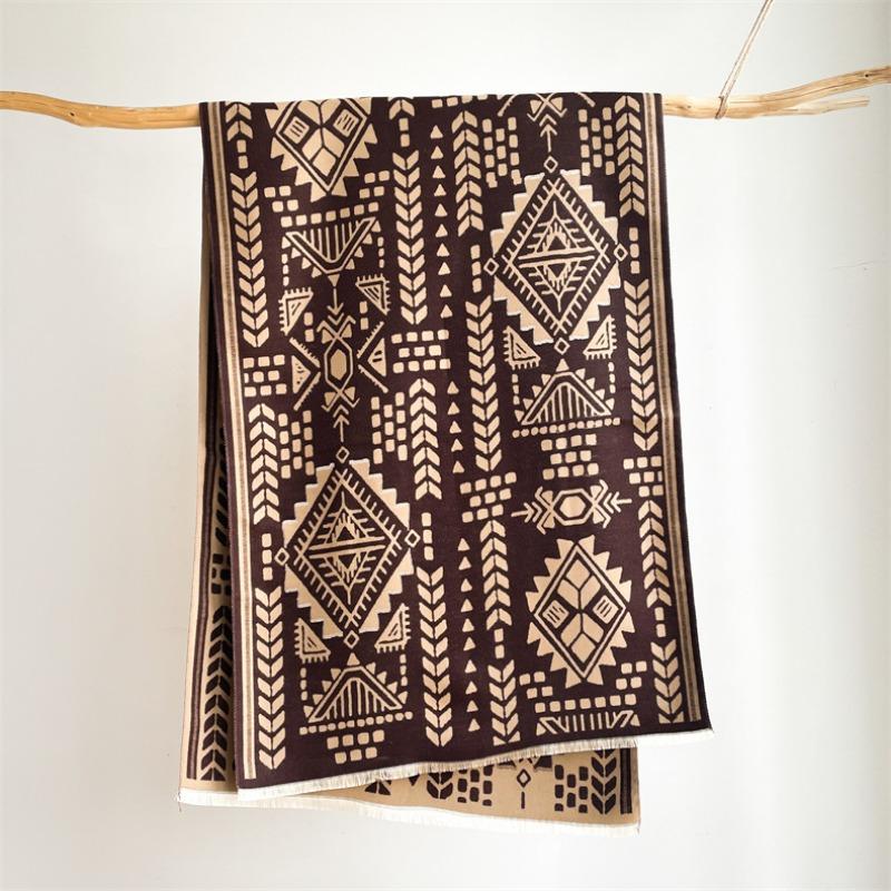 Autumn and Winter Scarves, High-end Shawls, New Age-reducing Scarves, Students Travel with Warm Women