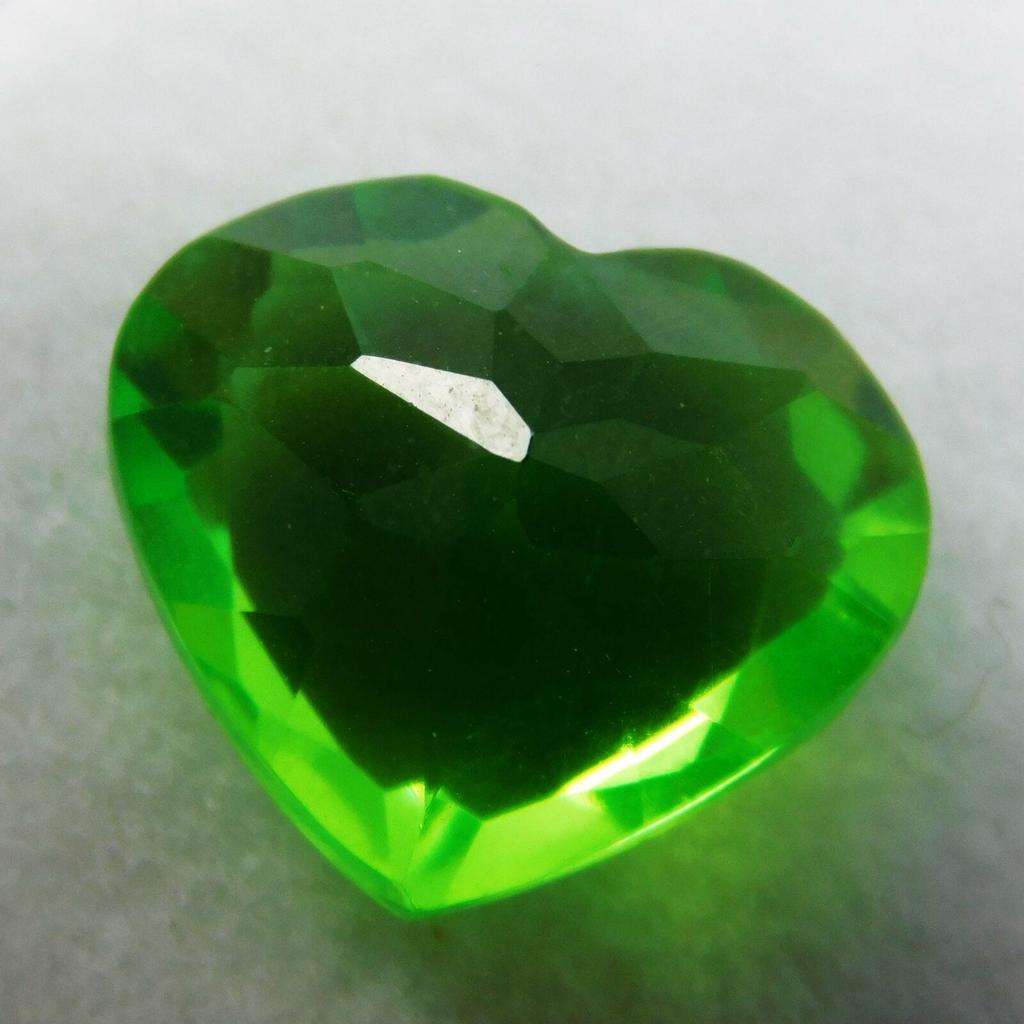 Natural Peridot Heart Shape 9.30 Ct Loose Gemstones