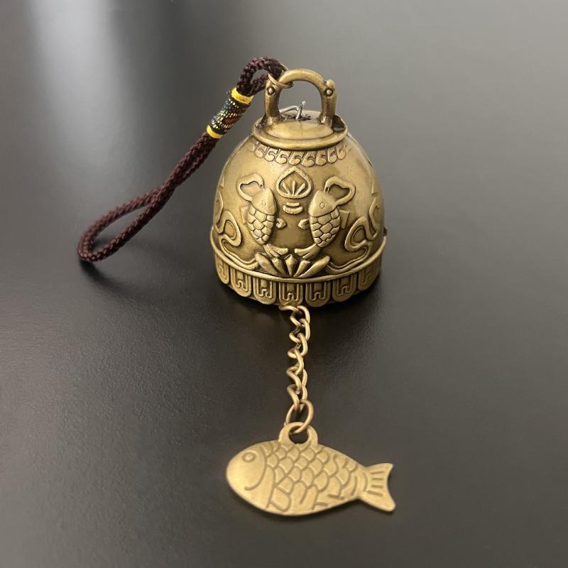 Vintage Pure Copper Bell Keychain Rustproof Brass Small Pendant Portable Ornament for Car Key Backpack Accessory Gift