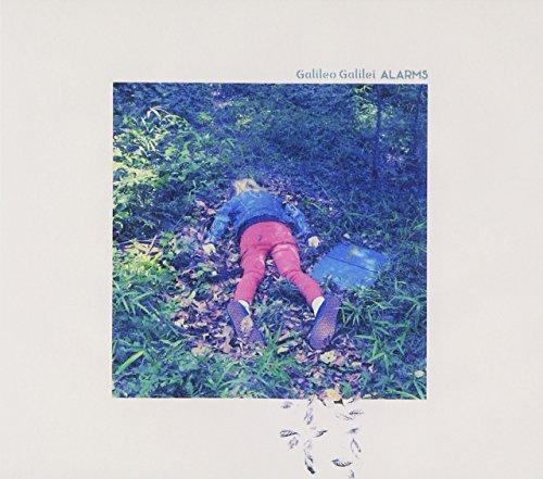 

ALARMS (First Press Limited Edition) (with DVD)