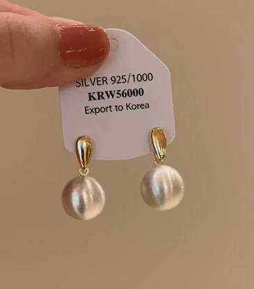 

shiny ball earrings, gold and two-tone ball earrings One Size