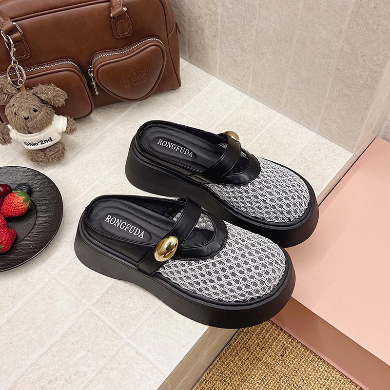 

Туфли на платформе женские сумка голова полушлепанцы летняя обувь 2025 новая обувь ленивые на одном педале сетчатые прохладные шлепанцы 35 чёрный