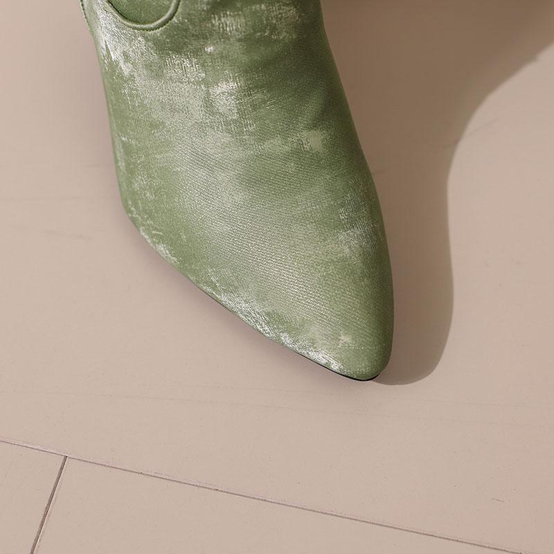 Women's High-heeled Short Boots Autumn and Winter New Simple Temperament Pointed Thick Heel Large Size Boots