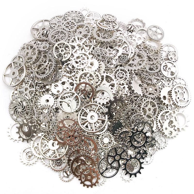 50g Retro Mechanical Gear Necklace: DIY Punk Alloy Pendant