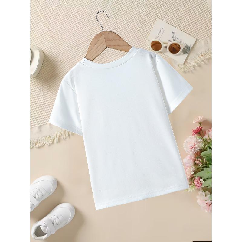 European sizes T-Shirt, "Sassy Lassie" Shamrock Graphic Tee, Comfortable Crew Neck Short Sleeve