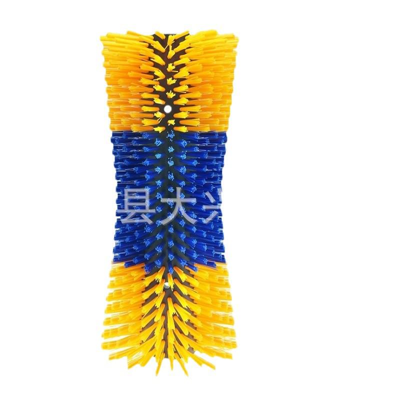 Multifunctional Animal Body Cleaning & Massage Brush for Horses, Sheep, Cows - Bristle Brush for Dairy Farm Use