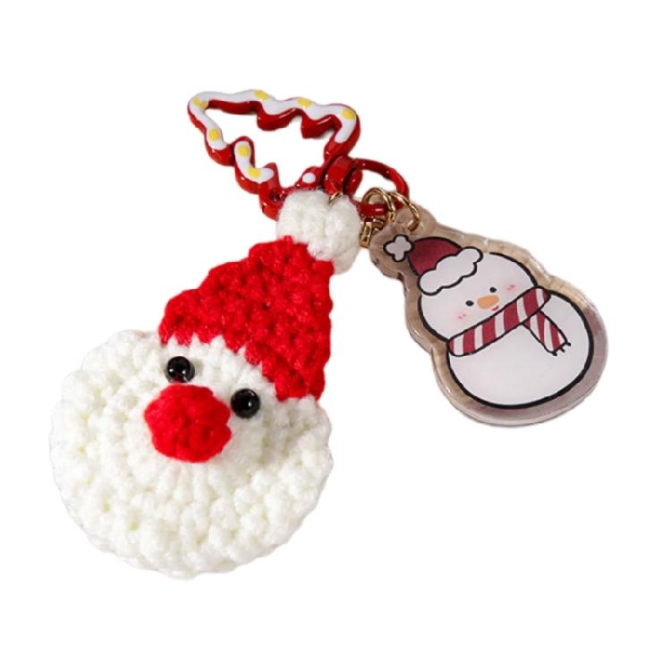 Artisanal Santa Key Chain Adornment Charming Keychain Hand Knitted Christmas Key Accessory Quality Alloy Detailing