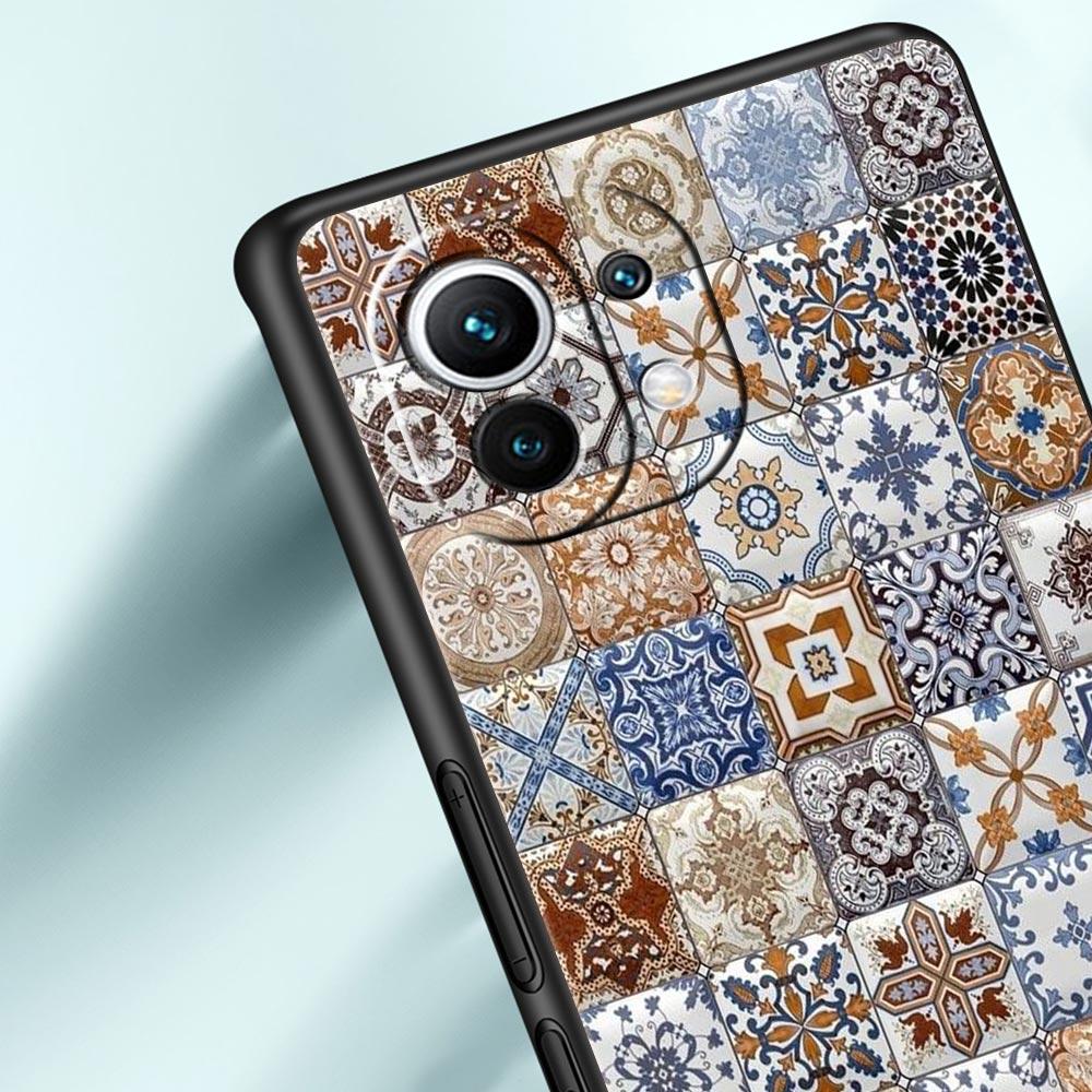 Mandala Flower Totem Phone Case For Xiaomi Mi 15 14 13 12 11 Lite 13T 12T Pro Poco X6 X5 X4 Pro 5G X3 NFC F6 F5 F4 M5 Soft Cover