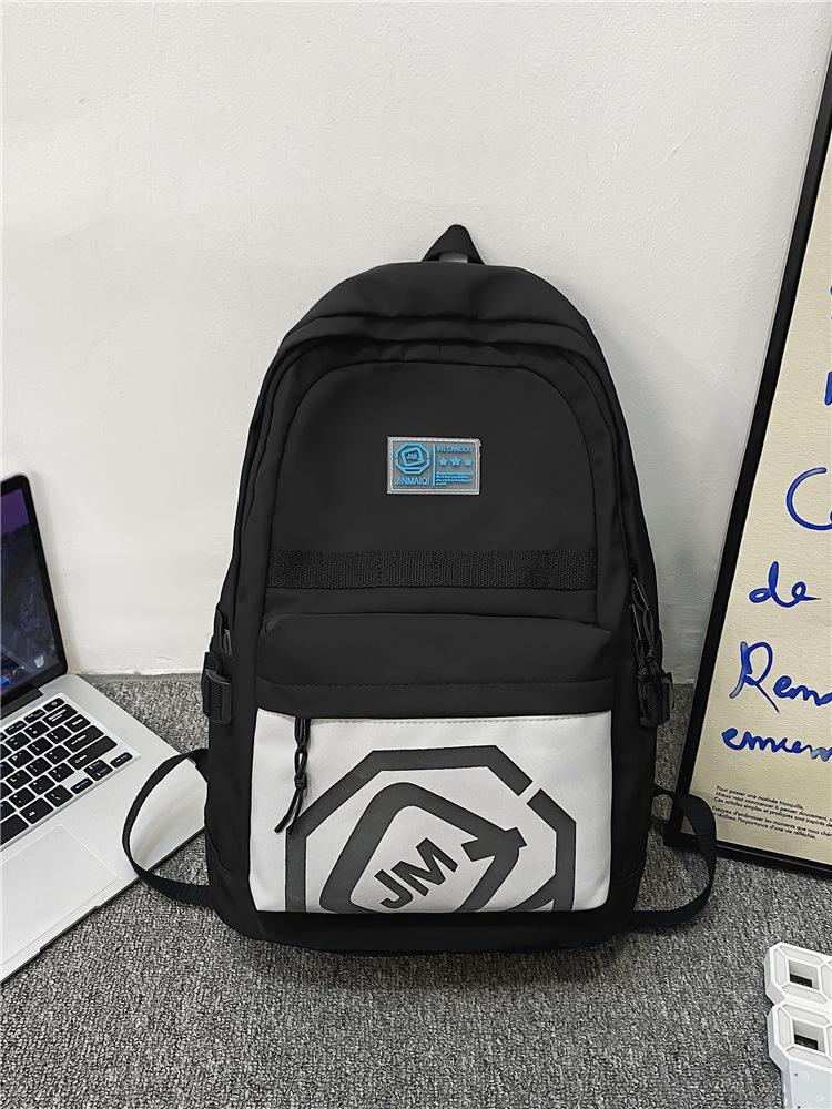 

New schoolbag women s large-capacity day junior high school college students versatile fashion niche backpack