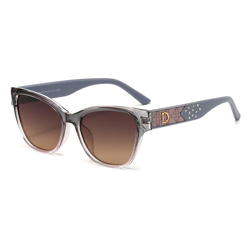 Classic Luxury D Brand Women Sunglasses Fashion Cat Eye Designer Men Glasses Glamour Trendy UV400 Shades