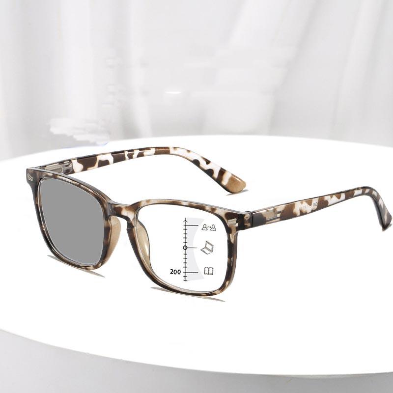 Herren Multifokale Pochromische Lesebrille Outdoor Farbwechsel Anti Blaulicht Progressive Brille für Fern- und Nahsicht