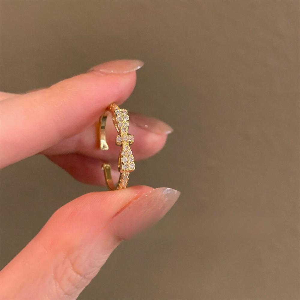 Purple Enamel Butterfly Ring - Luxurious and Vibrant, Versatile, Non-Fading Design for Women