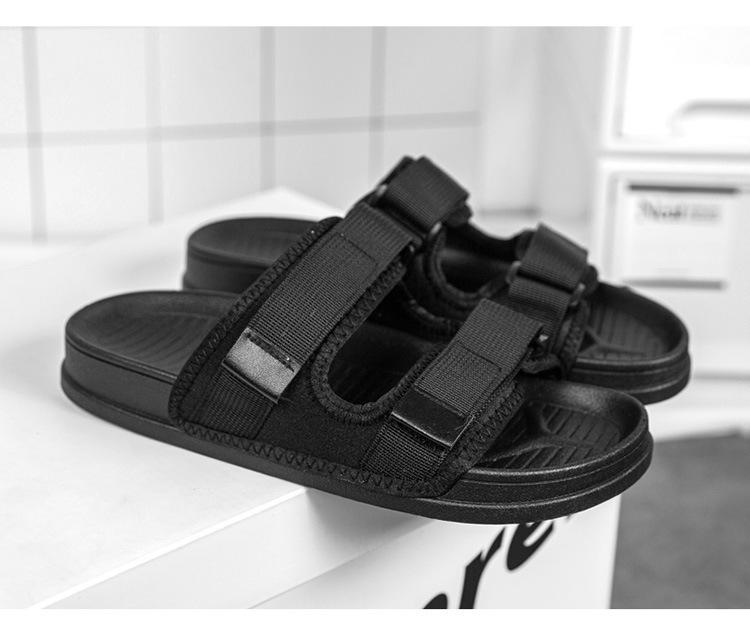 2025 Summer Men's Breathable Slip-on Beach Shoes: Stylish, Comfortable, Dual-use Slippers