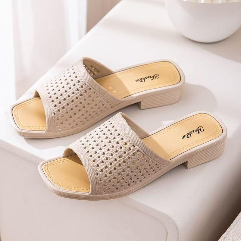 Women's Summer New Open Toe Low Heel Slippers Injection Molding Soft Sole Non Non Hollow Out Home Slippers Outdoor Beach Slipper