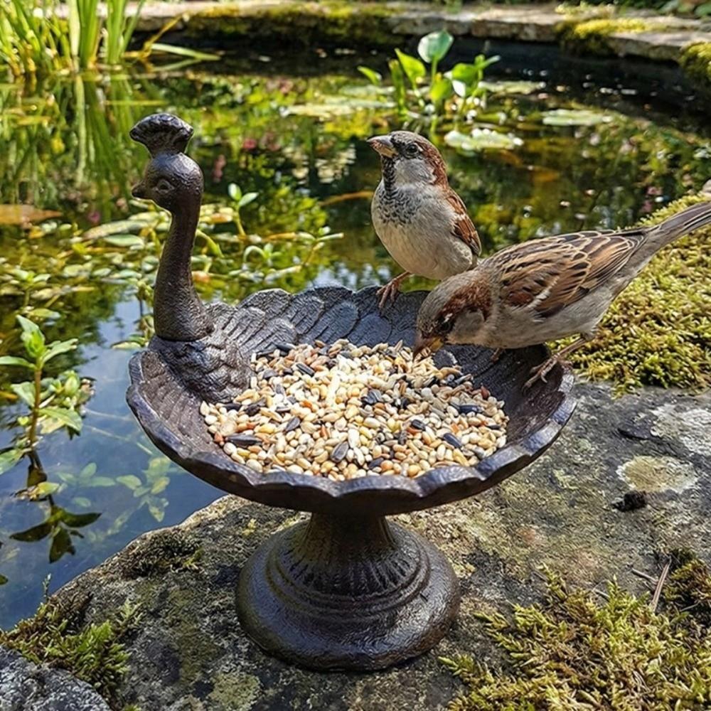 Vintage Bird Feeder Rustproof Water Pump Bird Feeder Rustic Peacock Shaped Bird Bath  Wild Birds