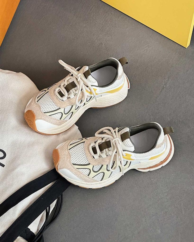 European products popular red dad shoes women 2025 new mesh breathable jogging shoes thick-soled heightening casual sports shoes