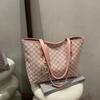 Feeling Tragetasche Damen Retro Alte Blume Mode Vielseitig Lässig Schultertasche Große Kapazität Handtasche