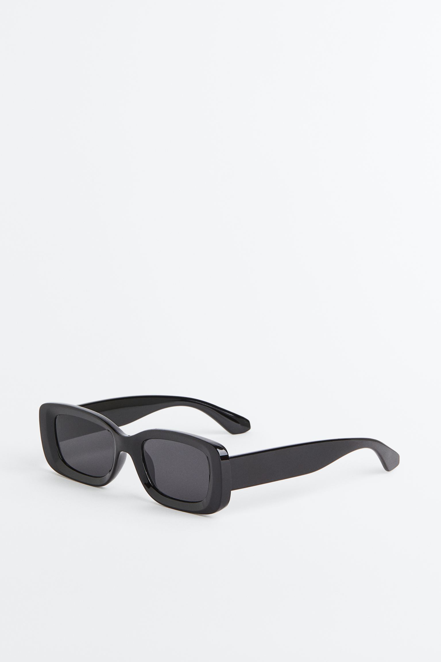 

Rectangular sunglasses