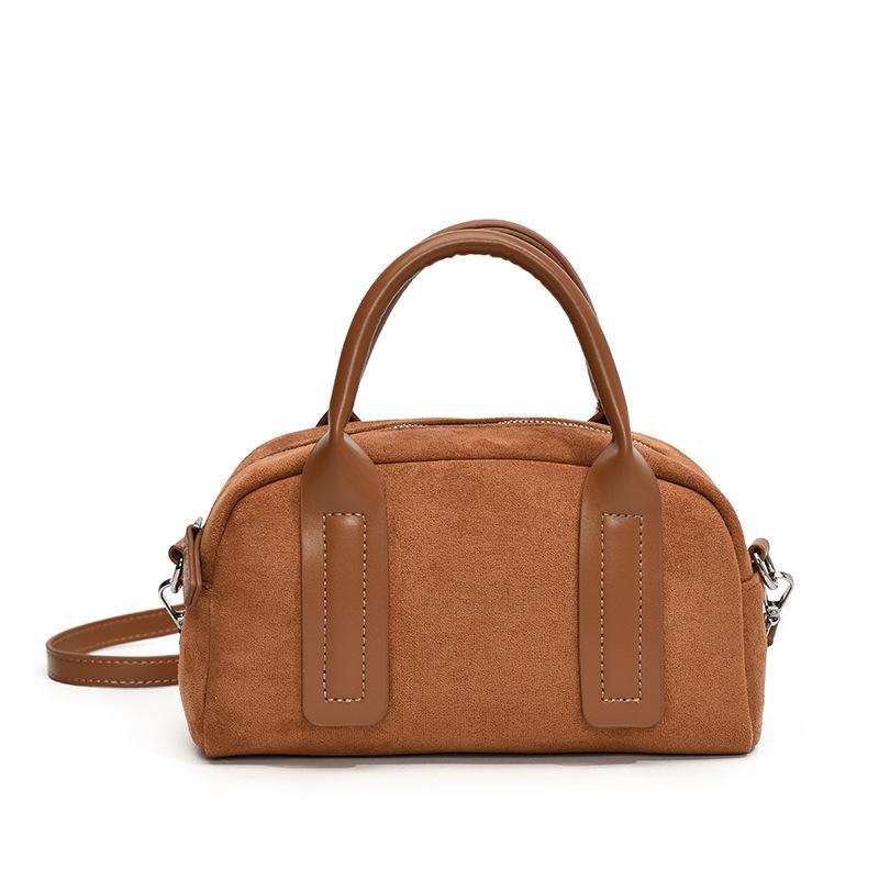 

Новая замшевая сумка на осень и зиму, сумка-боулинг, сумка-подушка, сумка-тоут, универсальная на плечо, сумка-мессенджер коричневый