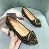 Fashion Thick Heeled Women's Shoes 2024 New Fully Equipped Pointed Flat Shoes Houndstooth Metal Decoration Shallow Mouth Middle Heel