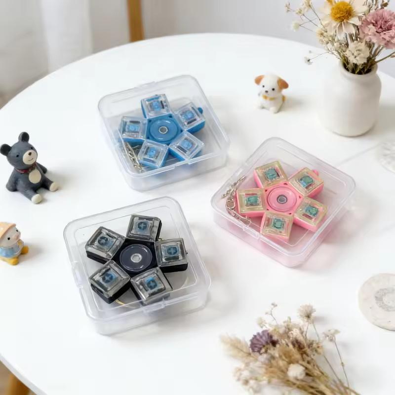 Fashion Rotatable Keyboard Press Button Keychain Toy Stress Relief Fidget Pendant Cool Accessory for Teens Adults Free Shipping