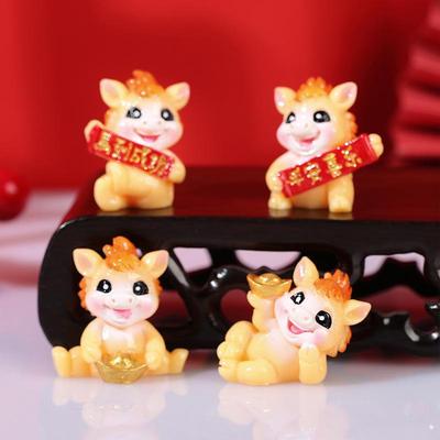 Zodiac Year of the Horse Resin Ornament: Cartoon Pony New Year Blessing Souvenir Gift
