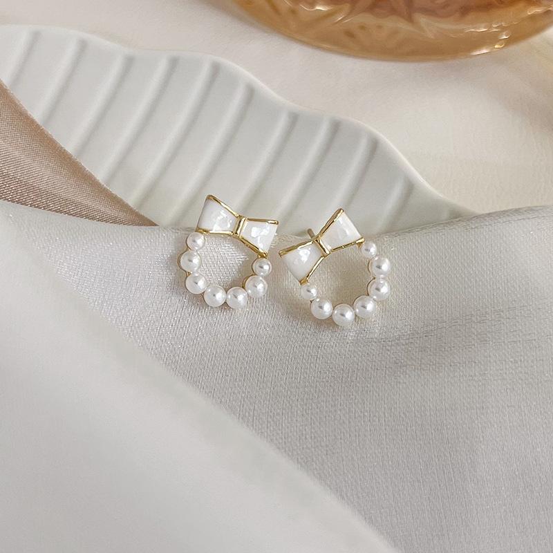 

Нежные серьги-бантики, круглые серьги со сломанной ракушкой, маленькие нежные новые серьги для женщин