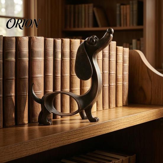 Dog Lover Gift Idea Vintage Iron Dachshund Figurine, Cute Puppy Sculpture, Artistic Rustic Balcony Metal Craft Statue for Outdoor Garden Indoor Table