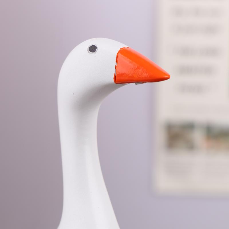 Magnetic Goose Key Holder - Resin Desk Decor For Office Home, Cute Duck Figurine With Tool Rack
