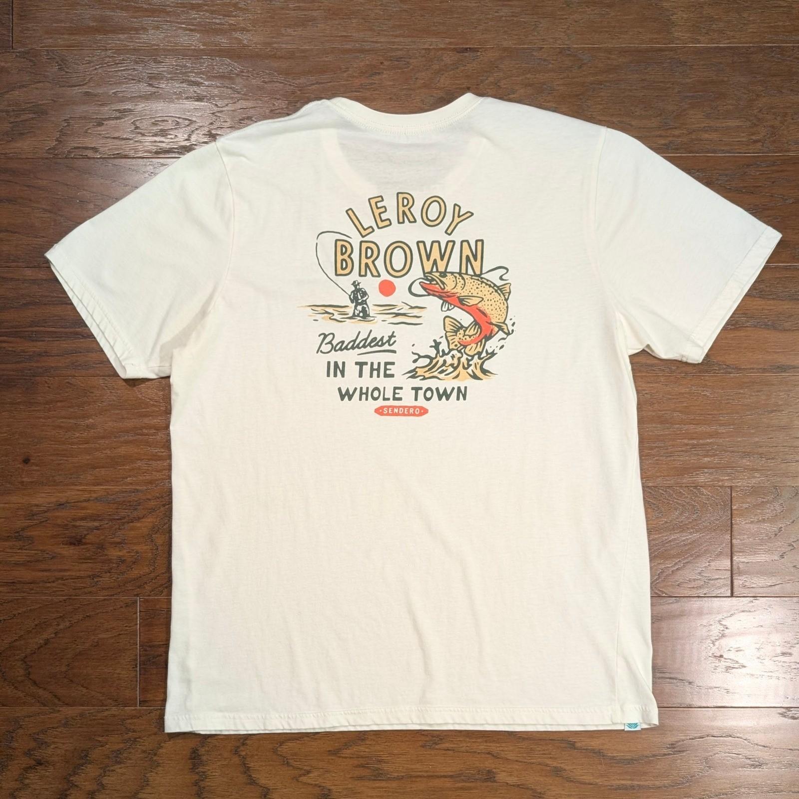 Sendero Provisions Co Leroy Brown Fishing Graphic T-Shirt Mens Large 22x28 Cream S