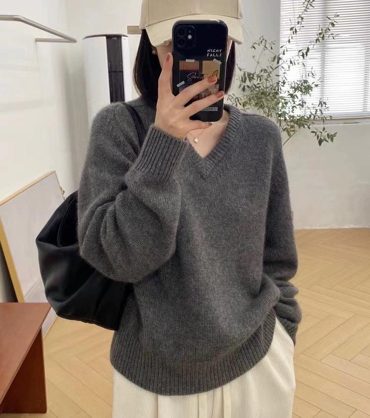 Korean Style V-Neck Wool Sweater - 2025 Autumn Trend, Loose Knit, Long Sleeve, Women's Fashion