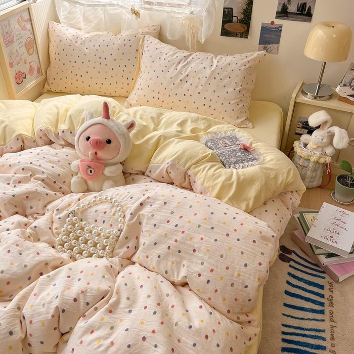 Class A soft waxy washed cotton four-piece bedding cute small fresh quilt cover bed sheet student dormitory bed hat model