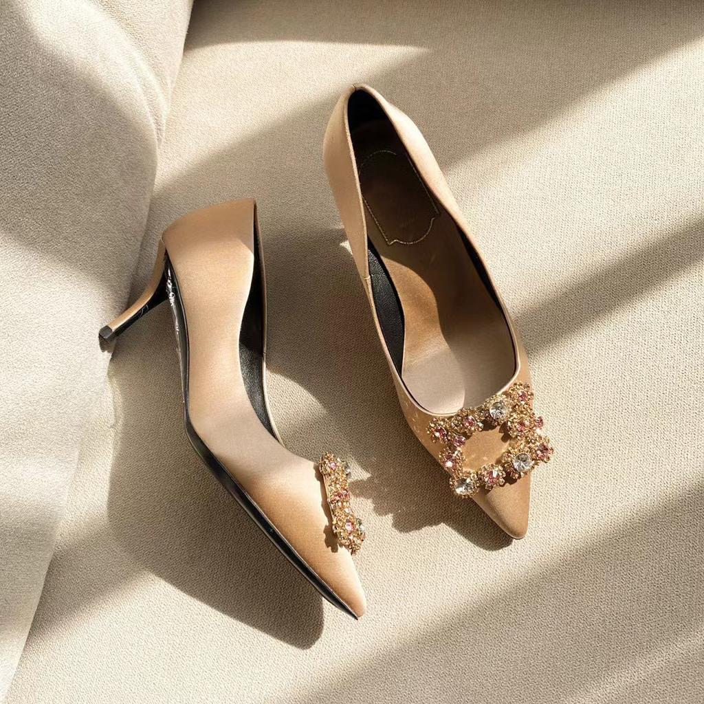 Buty Ślubne Szpilki Kwadratowa Klamra Jednokolorowe Buty Damskie Nowe Wiosenne Skórzane Płatek Śniegu Jedwabne Szpilki