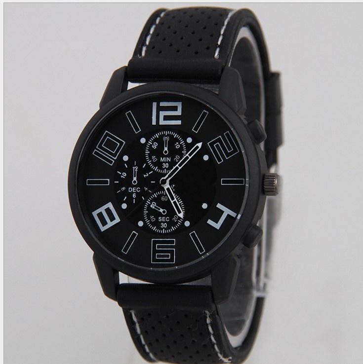 

Mens Quartz Watch With Racing Car Design Chinese Origin 405mm Dial Normal Glass Mirror StyleD
