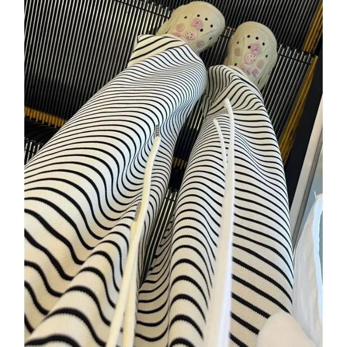 

New Striped Wide-Leg Pants for Plus Size Women - Casual Drape Straight-Leg Style, Spring/Autumn 2025 Large абрикосовый