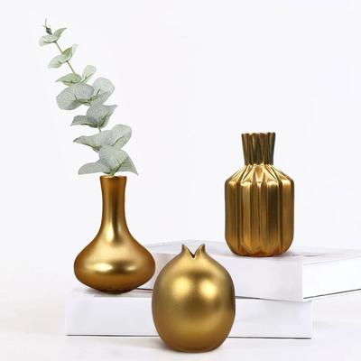 1PC Small Resin Crafts Vase Living Room Office Decoration Tabletop Ornament Light Luxury
