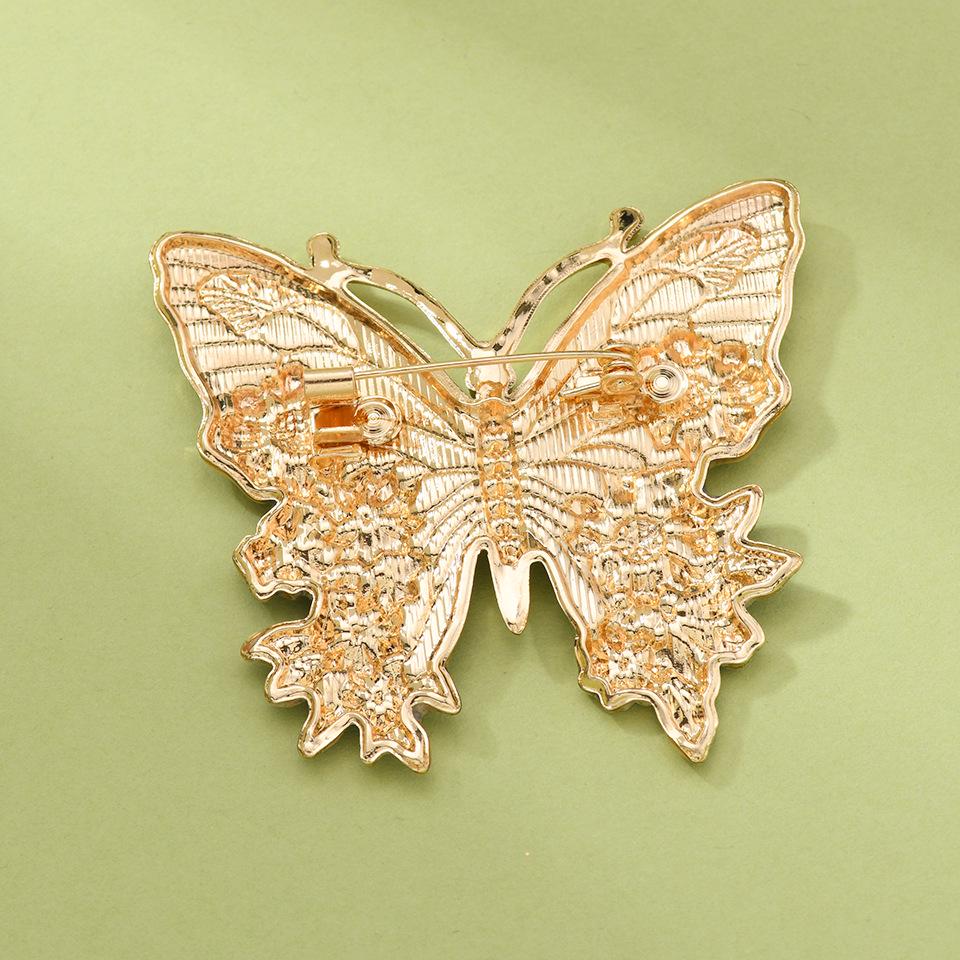 Eco-Friendly Enamel Butterfly Brooch: Elegant, Versatile Fashion Pin