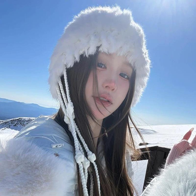 

2025 New Women s Rabbit Fur Fringe Earflap Beanie Autumn & Winter Face-Slimming Warm Knitted Windproof for Skiing & Outings Free size білий
