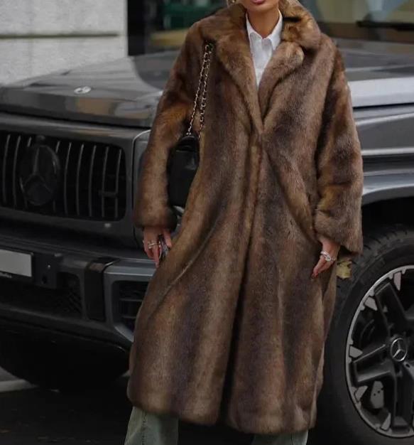 

Трендовая женская куртка из искусственного меха на осень 2024 года - Европейский и американский стиль, плюшевое пальто на одной пуговице Small темно-коричневого