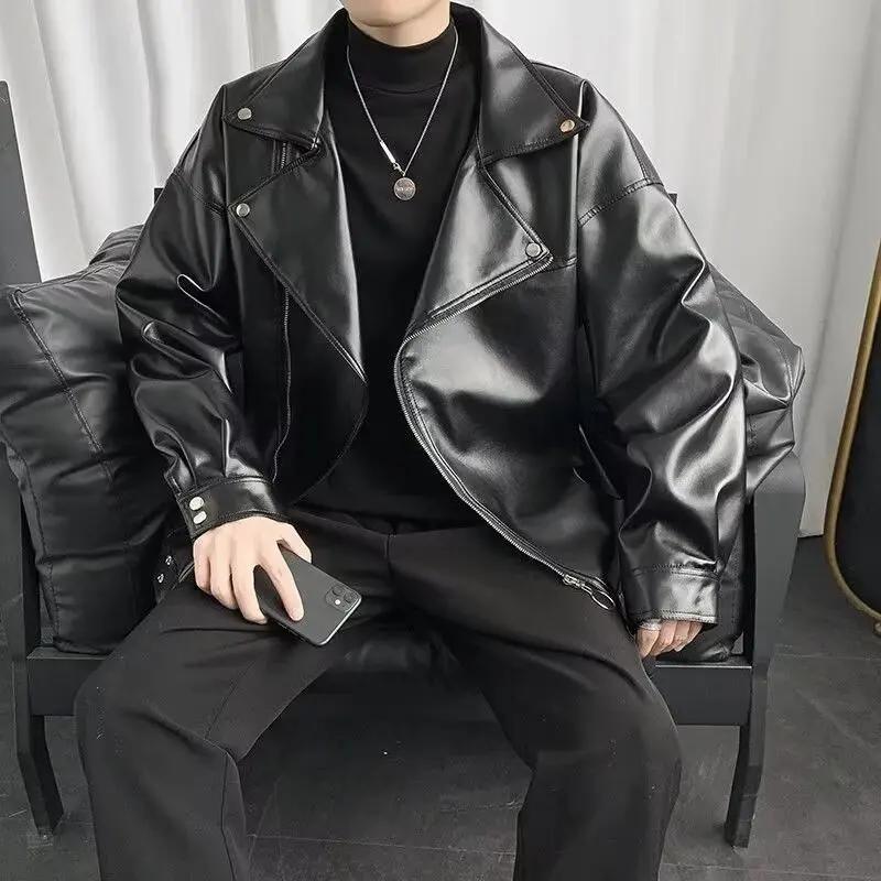Giacca Biker Nera da Uomo Moda Autunnale Cappotto in Ecopelle Uomo Trendy Casual Giubbotti in PU Maschile Larga Cappotto in Ecopelle Moto