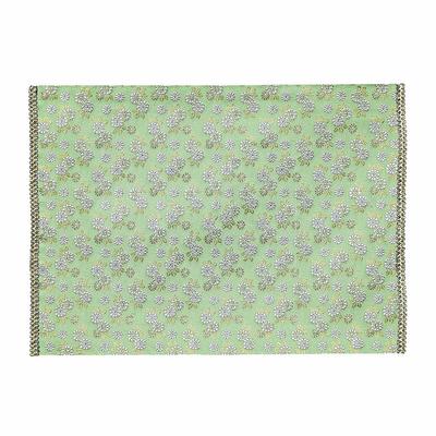 Naamukuma-chan Kobo Floral Brocade Mat for Buddhist Altars, Flame-Retardant, 2-Shaku Size, 33.5cm X 47cm (Size 20, 004, Light Leaf Green)