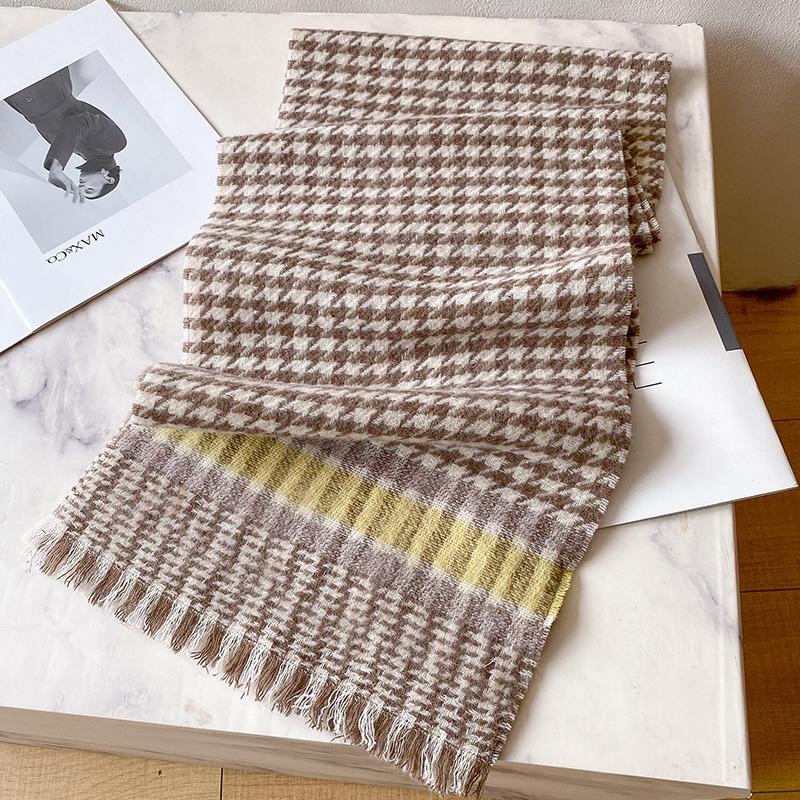 Light luxury pure wool scarf women's classic black and white winter fashion warm cashmere high-end gift