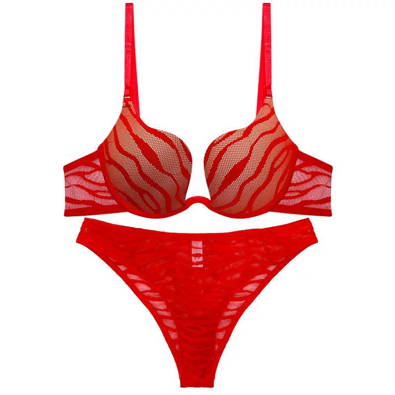 European and American Striped U-Shaped Push-Up Plus Size Bra with Side Support