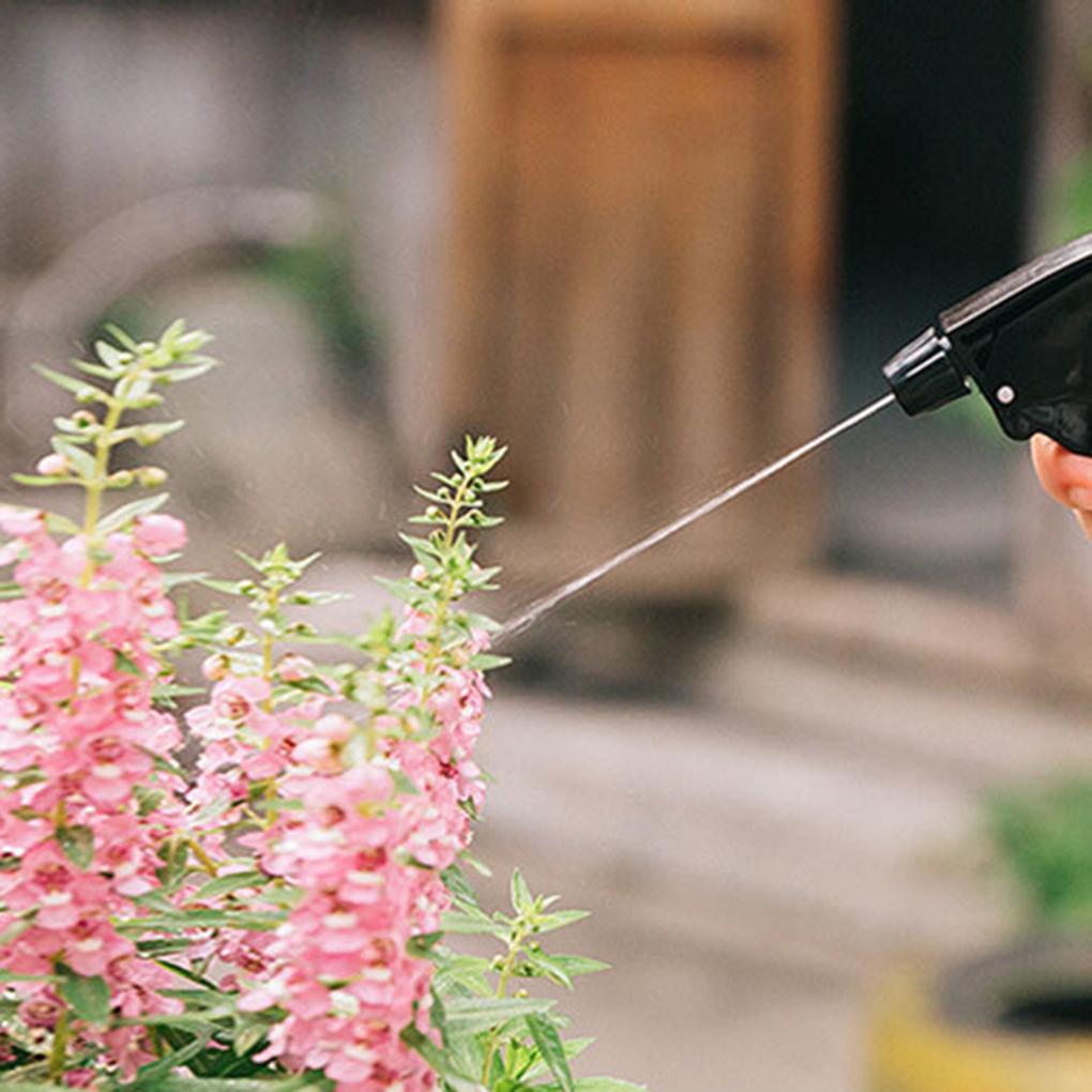 600ml Candy Color Flower Watering Can Geometric Water Spray Bottle Plants Trigger Spray Bottle Watering Can Sprinkling Kettle