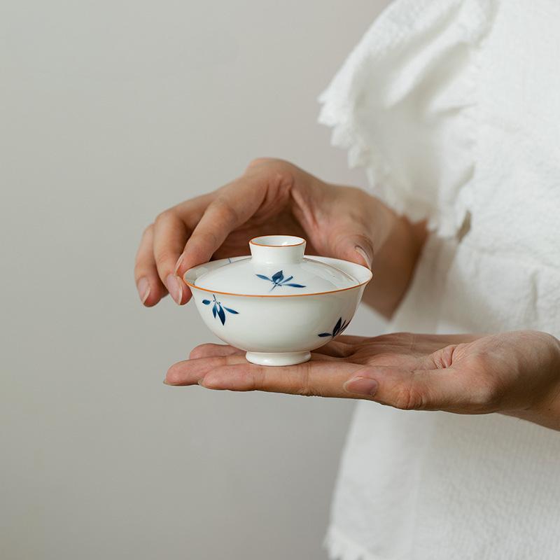 

88ml Pure Hand-painted Butterfly Orchid Gaiwan Boutique White Porcelain Small Cup Tea Tureen Tea Maker Mini Cover Bowl Teaware