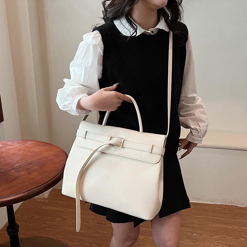 New Fashion Versatile Handbag Women's Shoulder Crossbody Women's Bag
