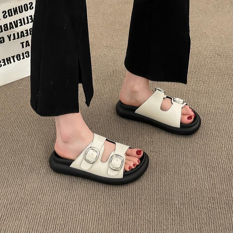 Thick-bottomed cool slippers for women's summer outer wear 2025 new French soft-bottomed beach cool slippers non-slip outer wear buckle